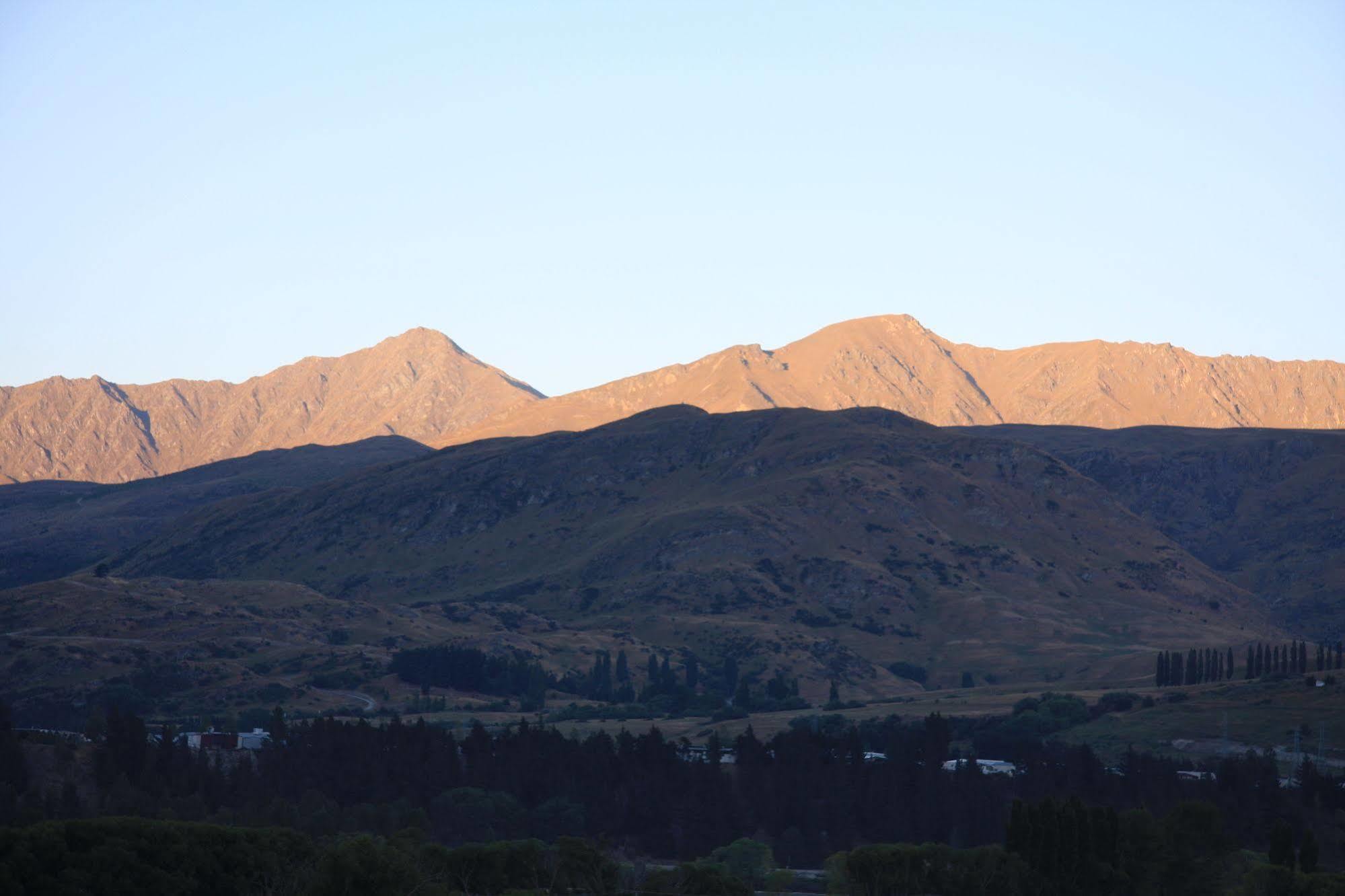 Shotover Country Cottages Квинстаун Экстерьер фото